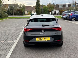 /photos/9707/011d8b5c-43e3-2350-bbc6-eb808df9f4c0_i320x240.jpg