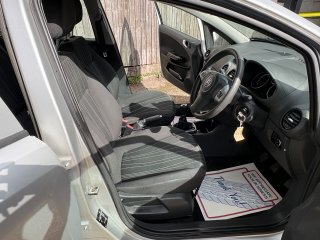 /photos/9707/56b6bd89-3580-b0b6-aca0-6c9d8d9c032d_i320x240.jpg