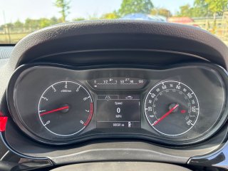 /photos/9707/76cb7abe-02e9-c58a-b106-601e7d8519fd_i320x240.jpg
