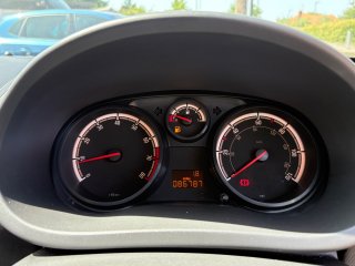 /photos/9707/9bc7ea90-9f72-080e-67bf-6e9b795cc04d_i320x240.jpg