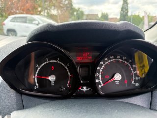 /photos/9707/ac9f9213-f844-7520-034f-71e76bf3ee88_i320x240.jpg