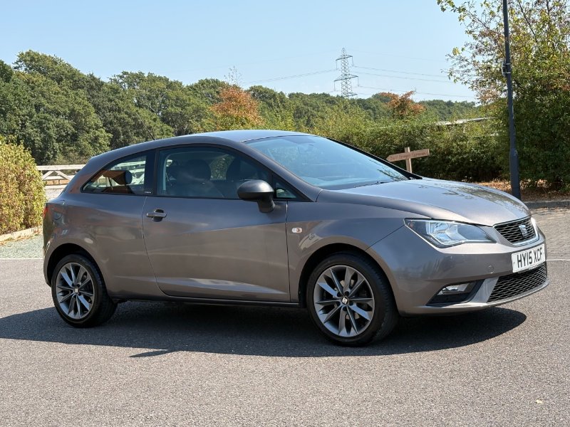 None SEAT IBIZA 4,995... photo