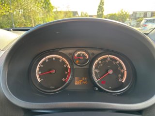 /photos/9707/fd68484e-7edb-c0ac-faf6-63d683566157_i320x240.jpg